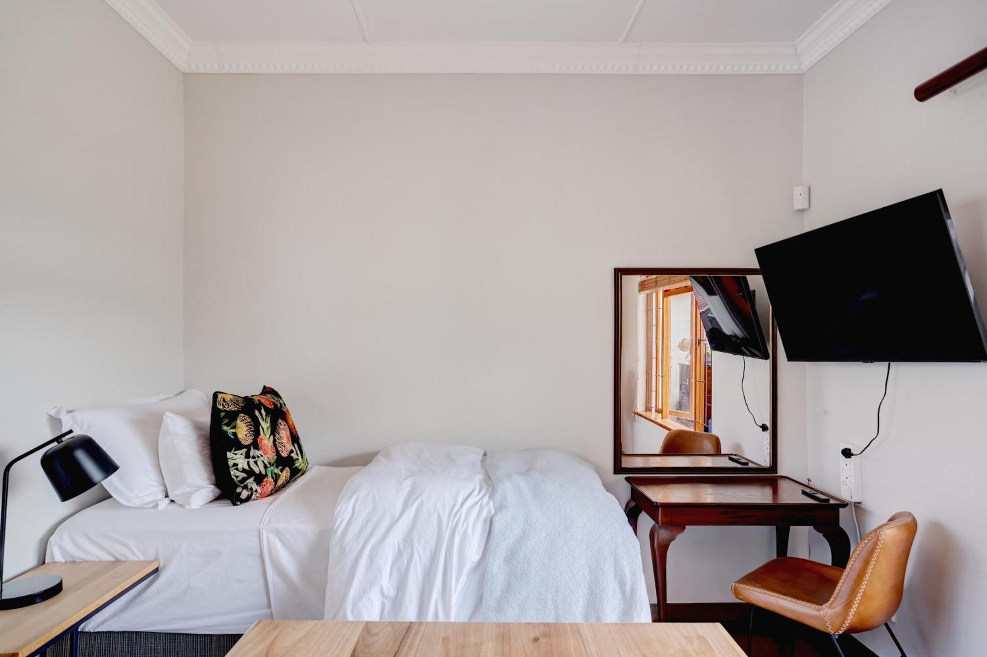 Beautiful Abalone Hotel Hermanus Buitenkant foto