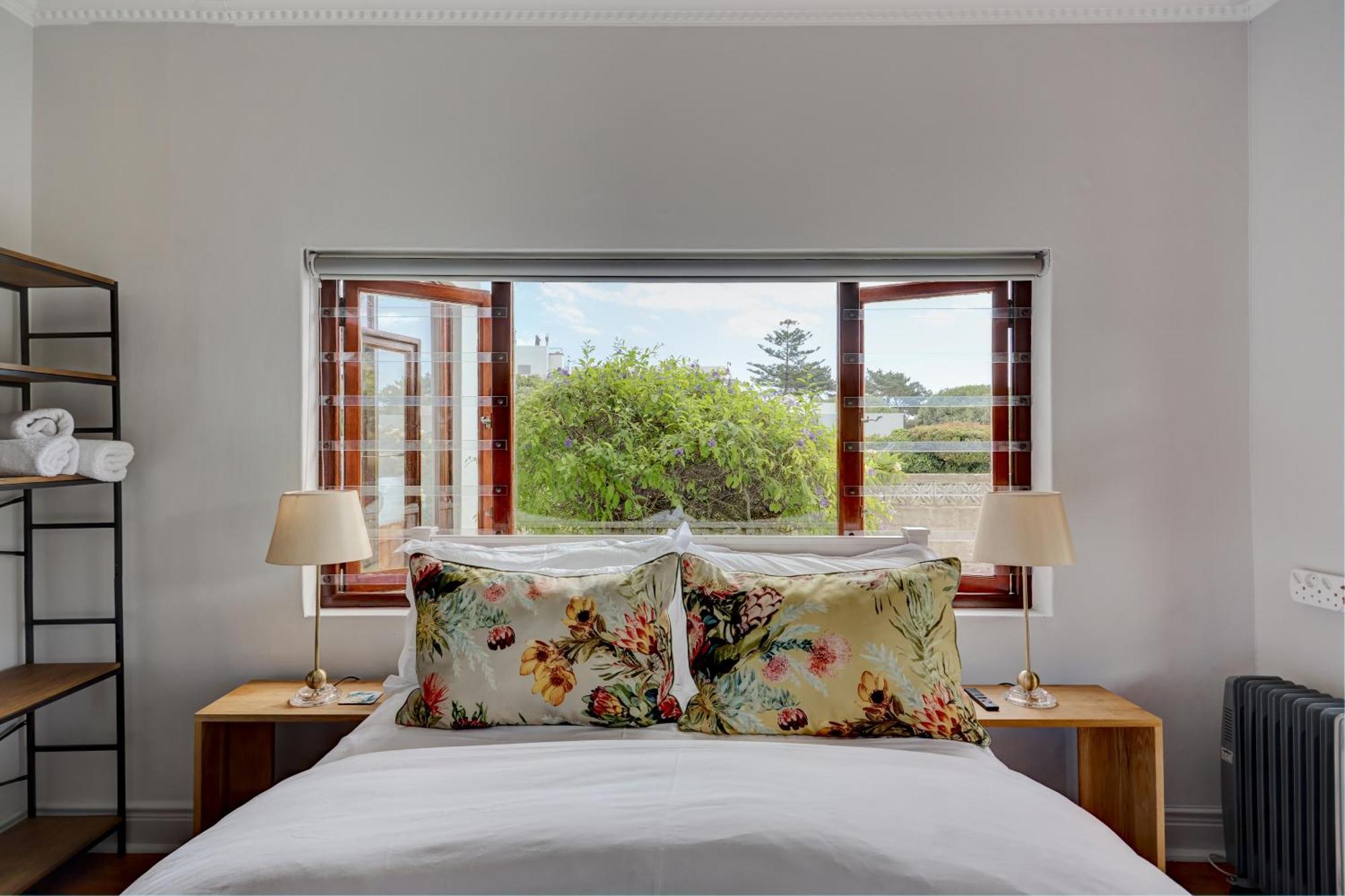 Beautiful Abalone Hotel Hermanus Buitenkant foto